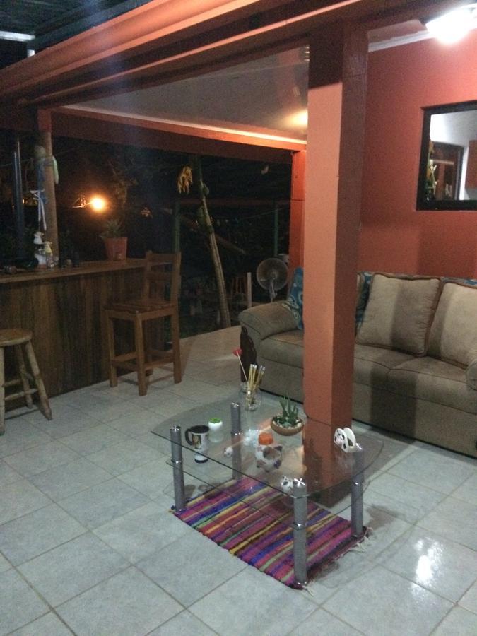 A True B&B Quepos Ngoại thất bức ảnh