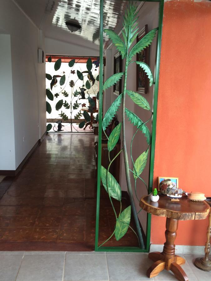 A True B&B Quepos Ngoại thất bức ảnh